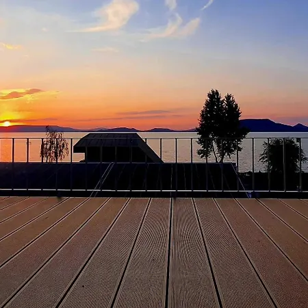 Panorama Apartmanhaz Fonyod